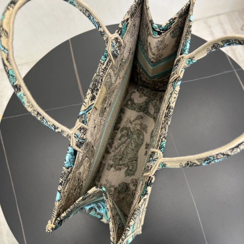 Dior Shopping Bags 4250I-0106