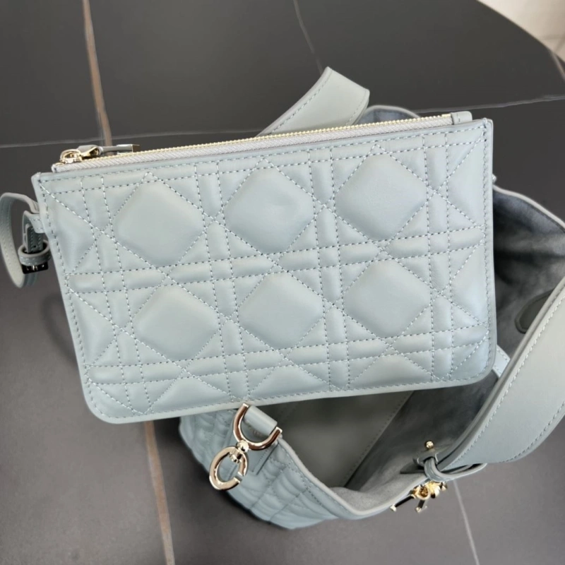 Dior Shopping Bags 4250I-0121