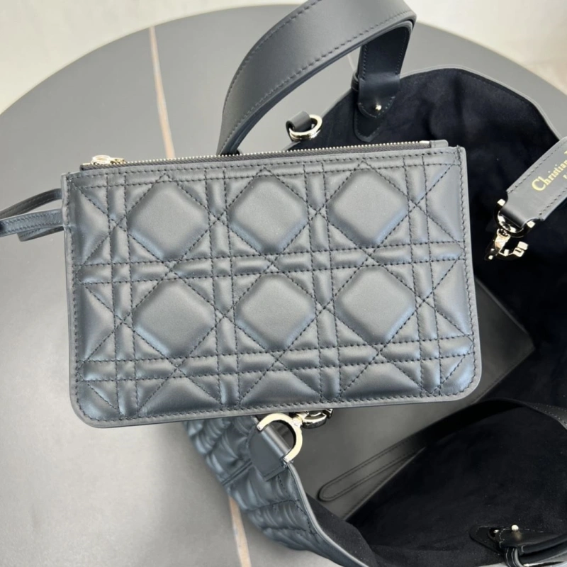 Dior Shopping Bags 4250I-0122