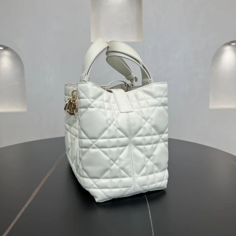 Dior Shopping Bags 4250I-0123