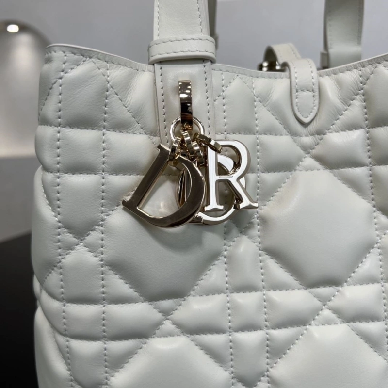 Dior Shopping Bags 4250I-0123