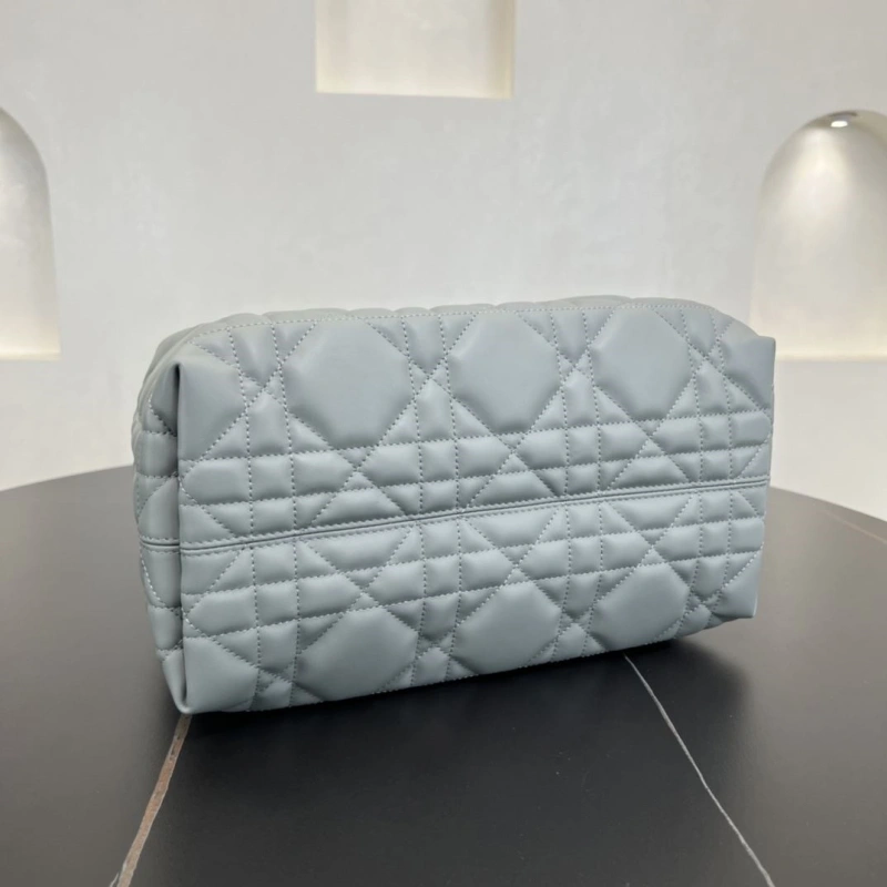 Dior Shopping Bags 4250I-0124