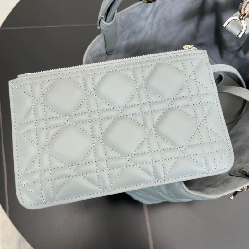 Dior Shopping Bags 4250I-0124