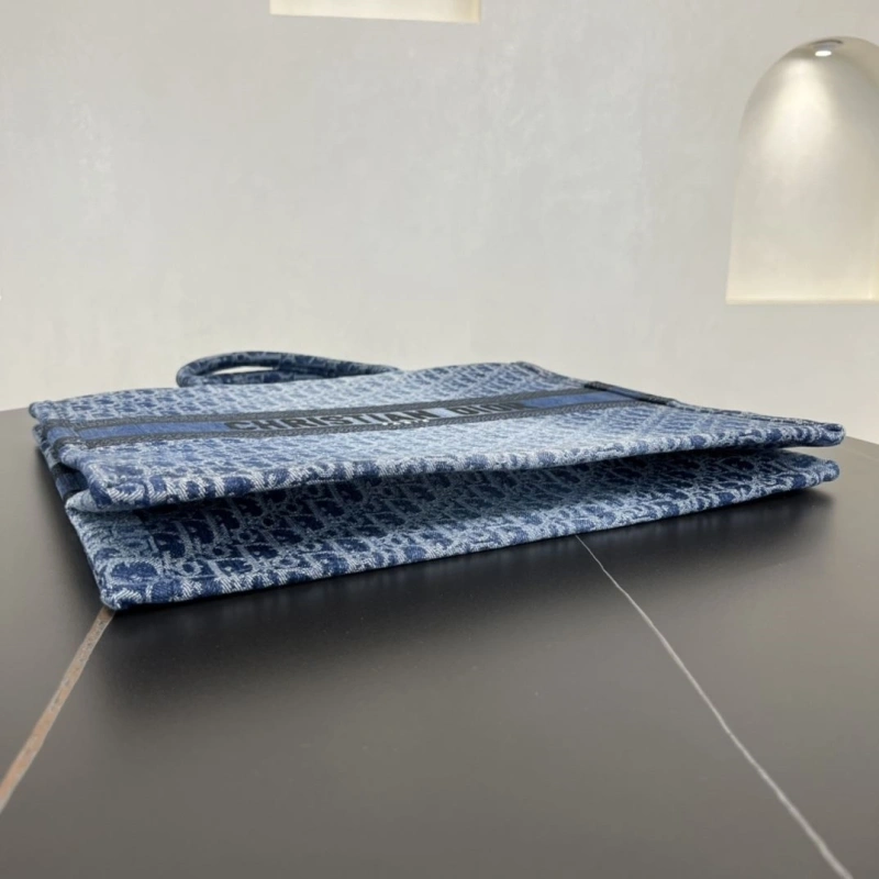 Dior Shopping Bags 4250I-0129