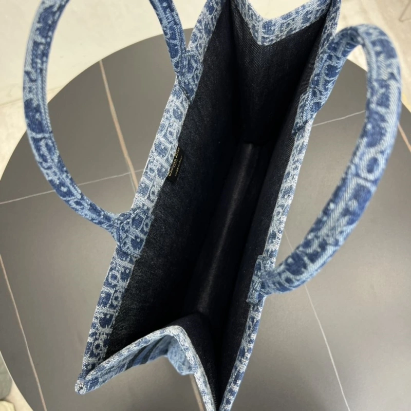 Dior Shopping Bags 4250I-0129