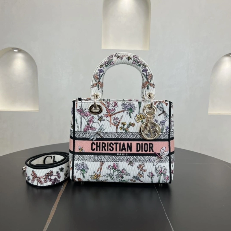 Dior Shopping Bags 4250I-0137