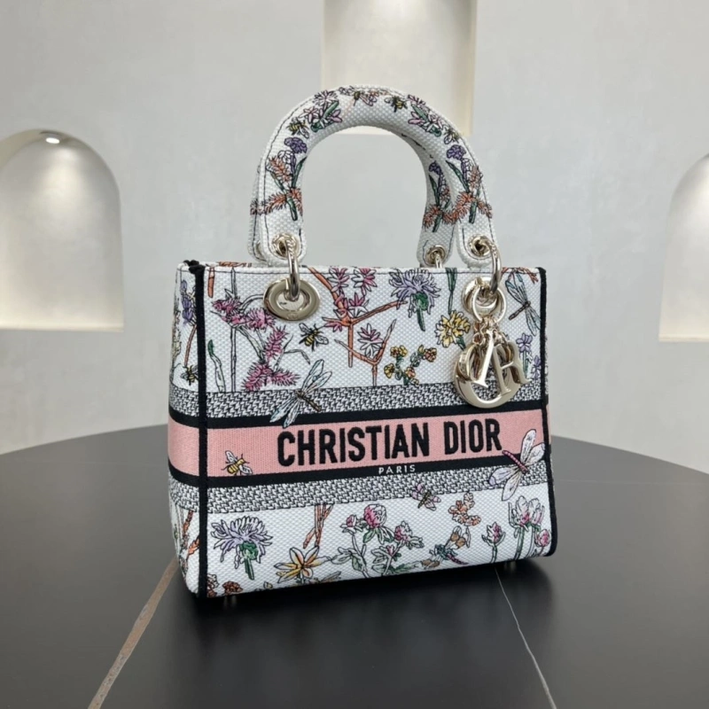 Dior Shopping Bags 4250I-0137