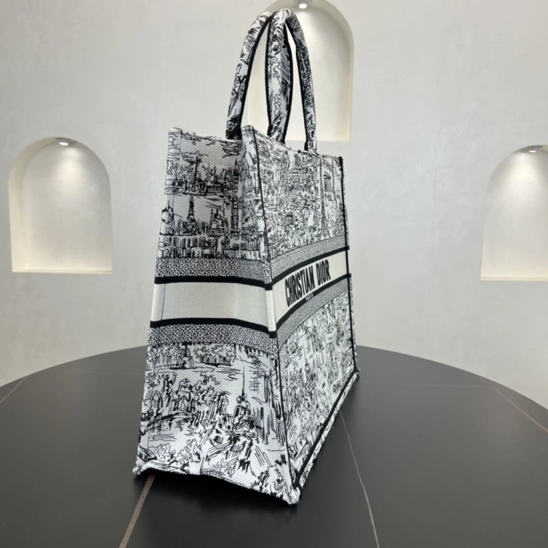 Dior Shopping Bags 4250I-0143