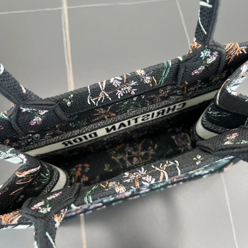 Dior Shopping Bags 4250I-0151