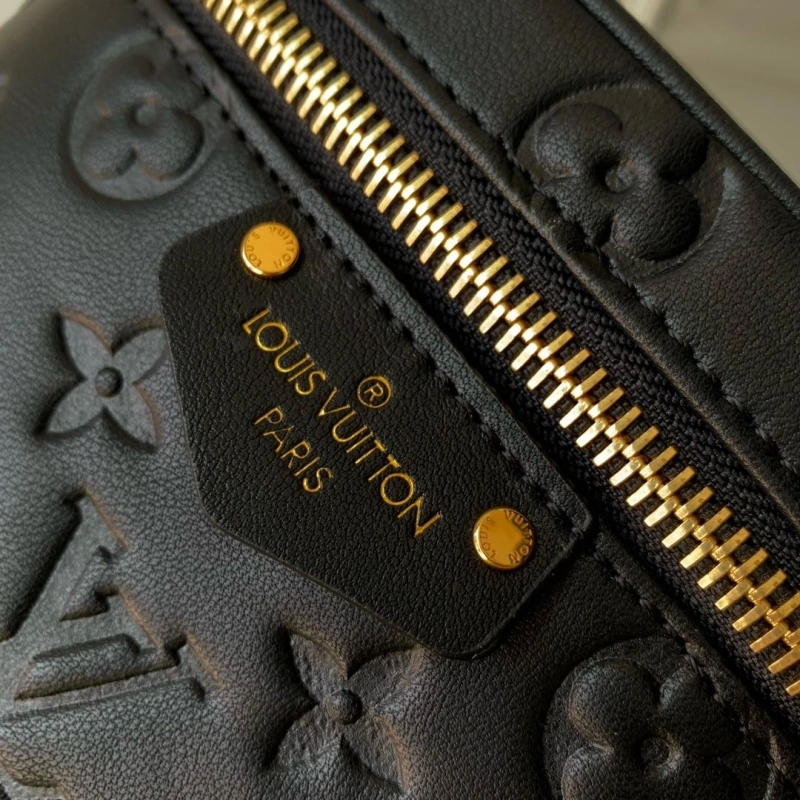 LV Cosmetic Bags 4286A-0042