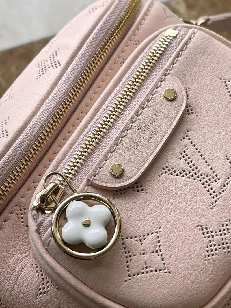 LV Cosmetic Bags 4286A-0107