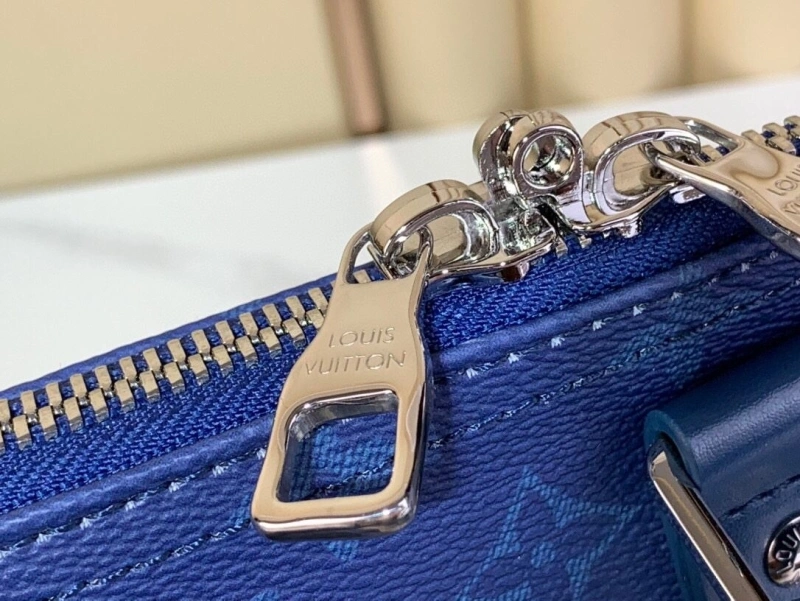 LV Travel Bags 4286A-0143