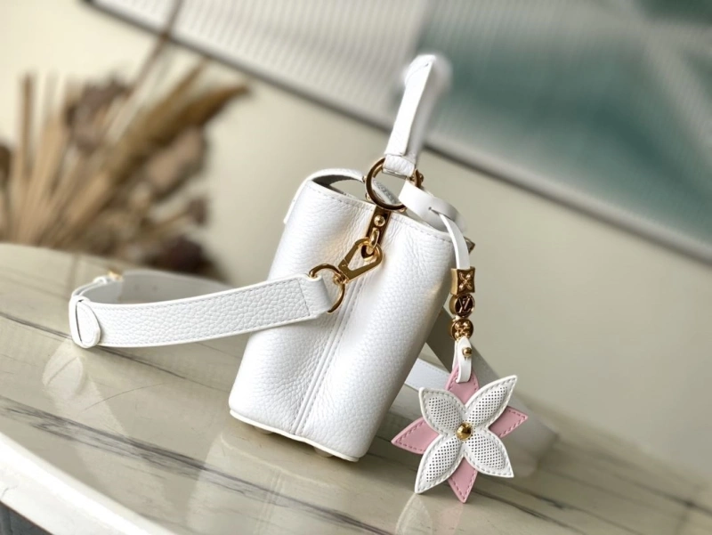 LV Capucines Bags 4286A-0162