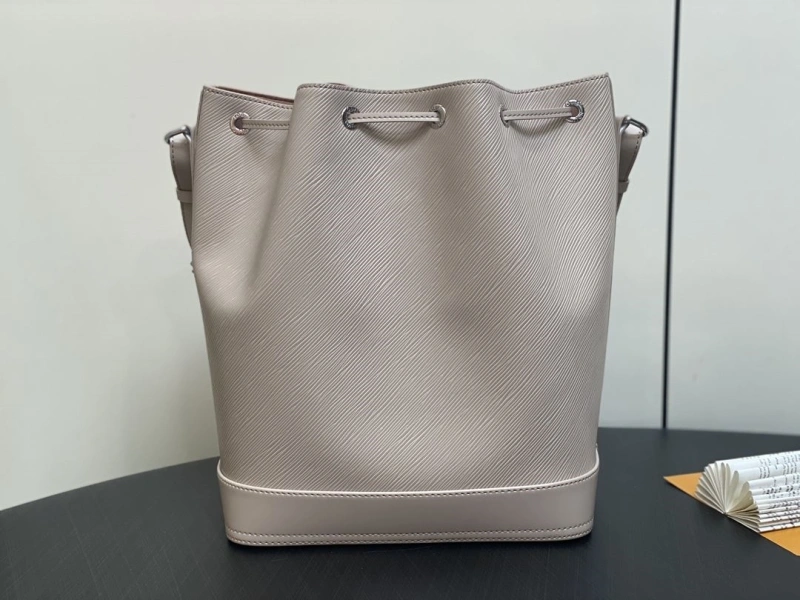 LV Bucket Bags 4286A-0175