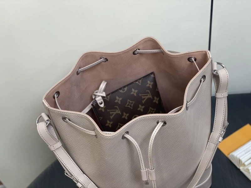 LV Bucket Bags 4286A-0175