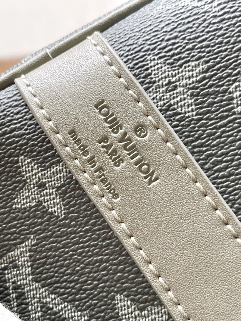 LV Travel Bags 4286A-0198