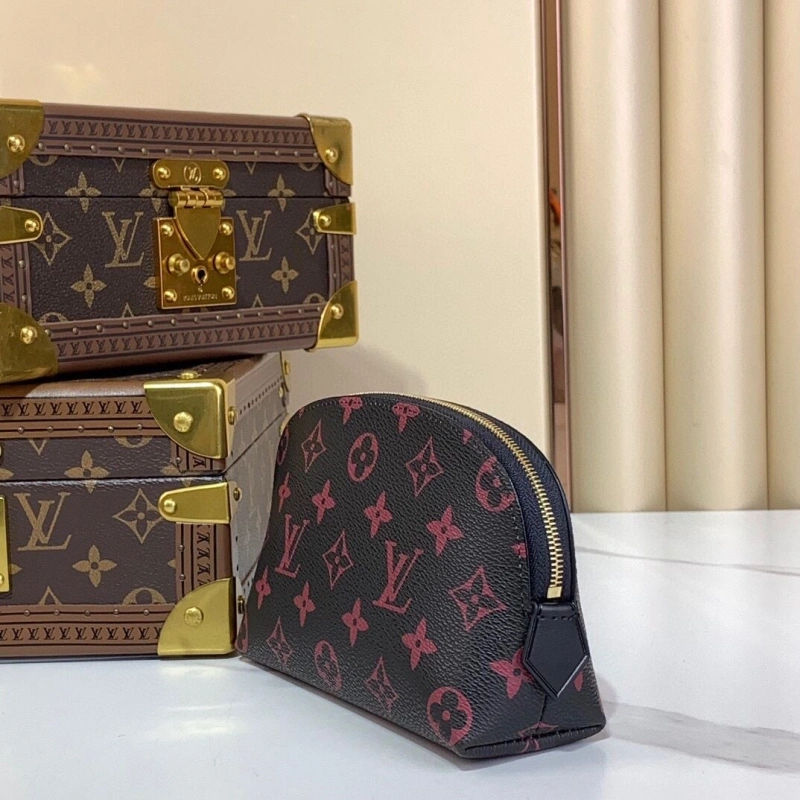 LV Cosmetic Bags 4286A-0210