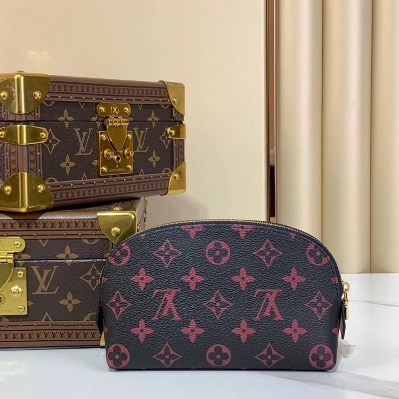LV Cosmetic Bags 4286A-0210