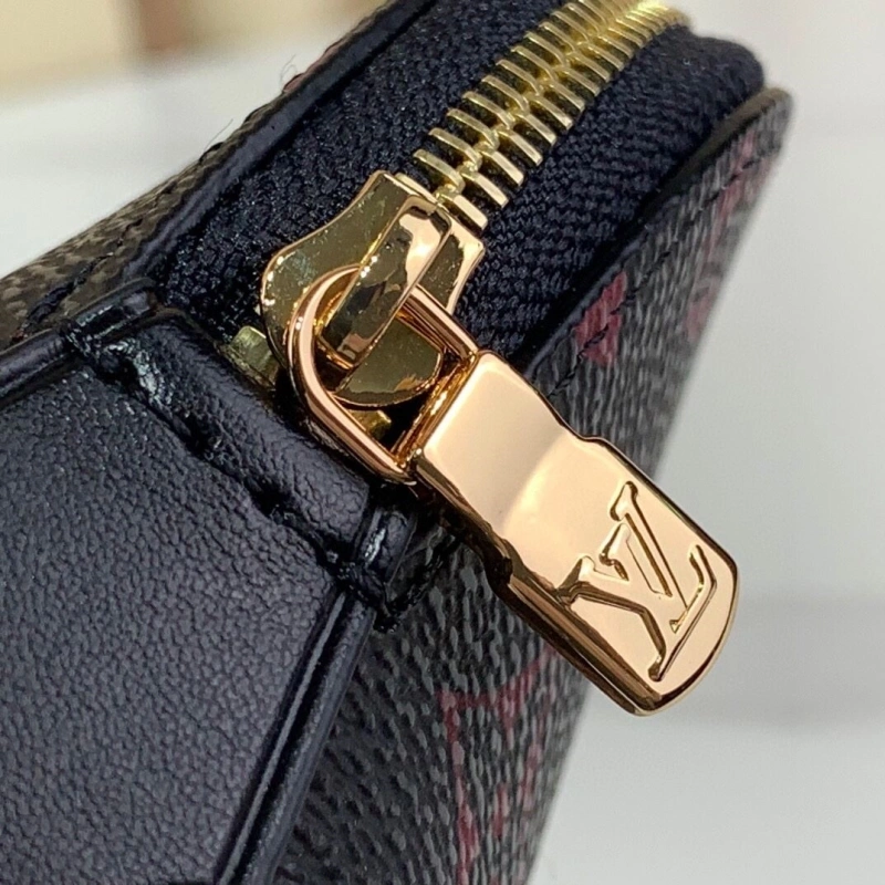 LV Cosmetic Bags 4286A-0210