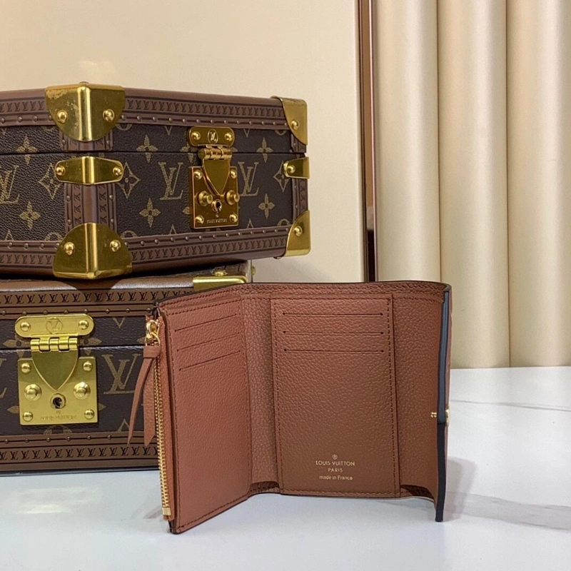 LV Wallets 4286A-0213