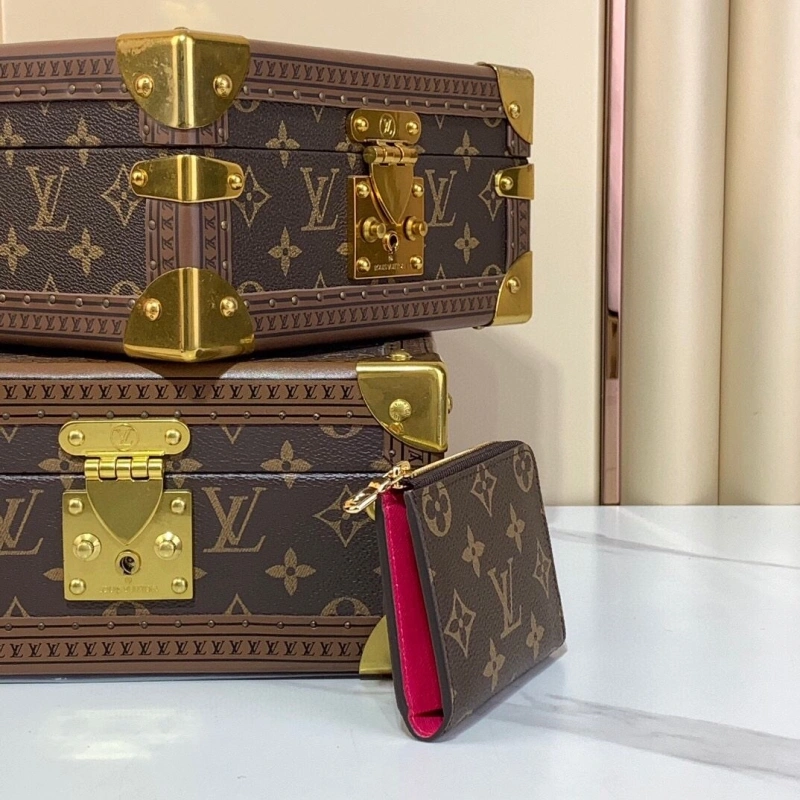 LV Wallets 4286A-0215