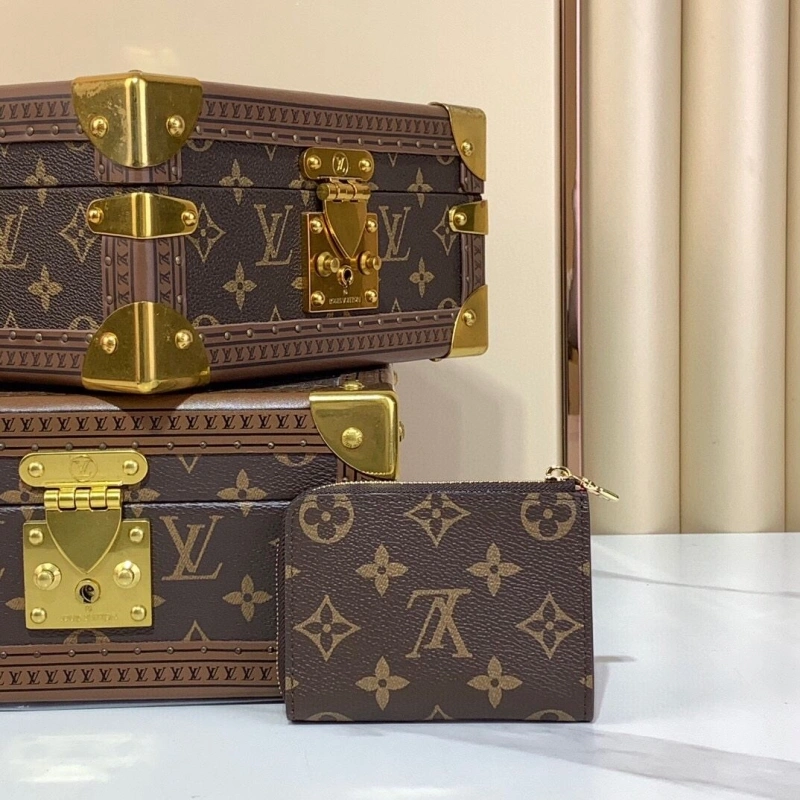 LV Wallets 4286A-0215