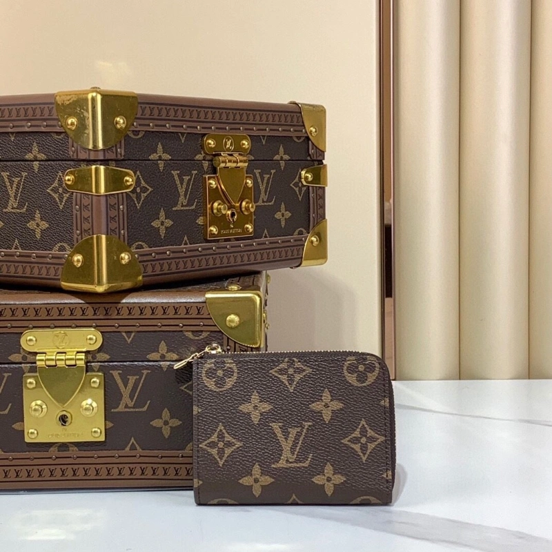 LV Wallets 4286A-0216