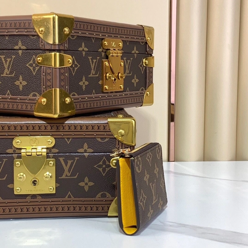 LV Wallets 4286A-0217