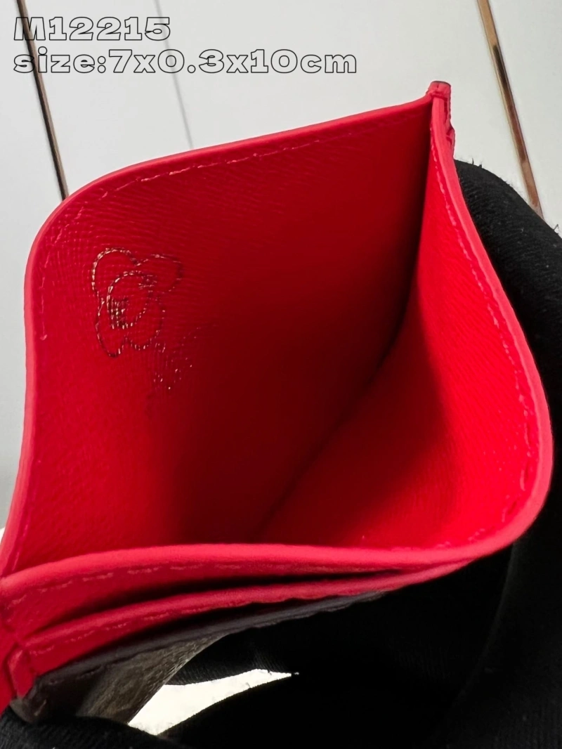 LV Wallets 4286A-0262