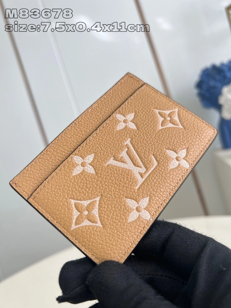 LV Wallets 4286A-0266