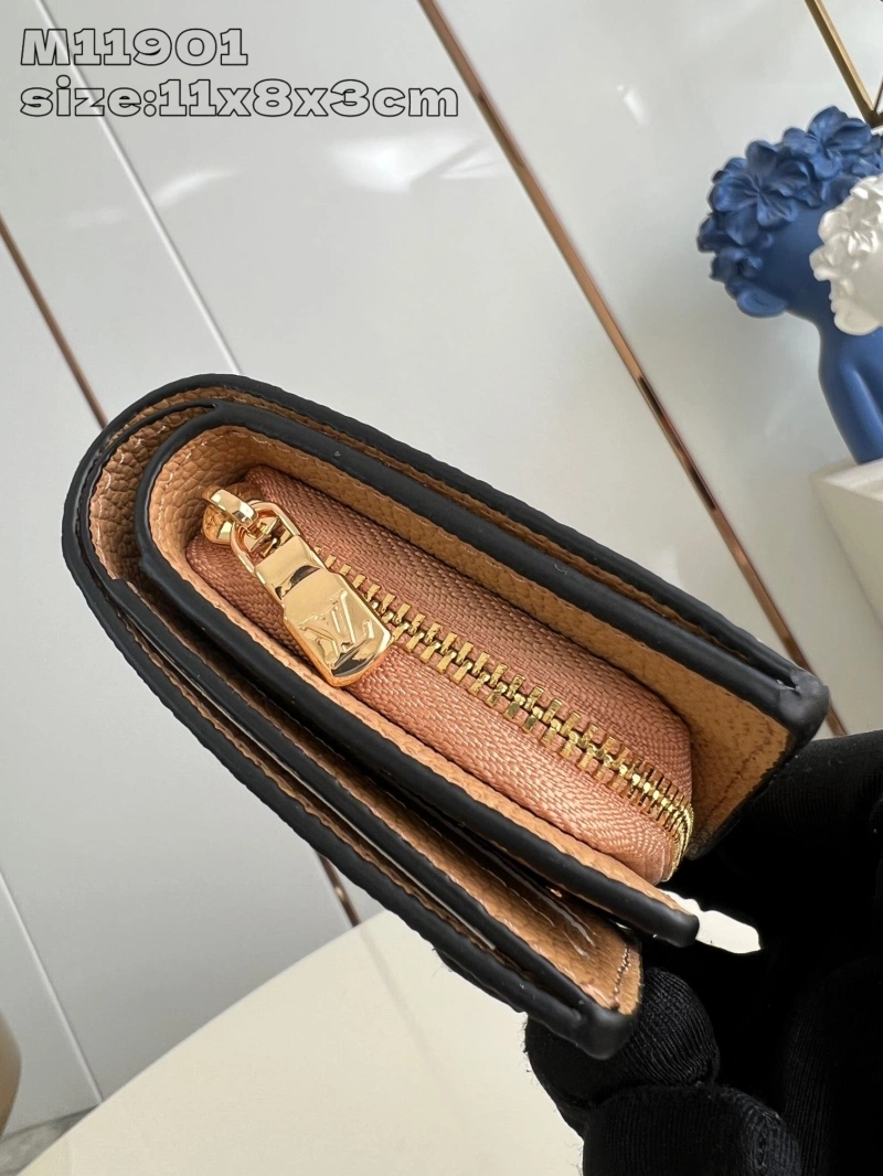 LV Wallets 4286A-0269