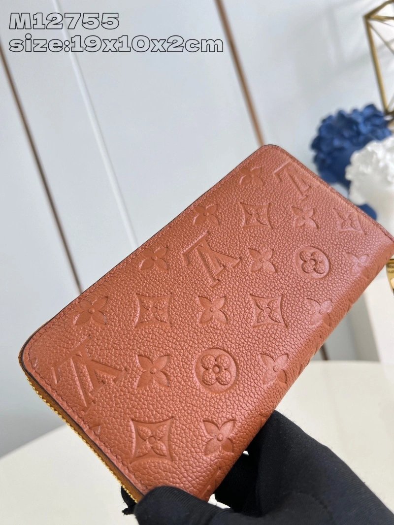 LV Wallets 4286A-0275