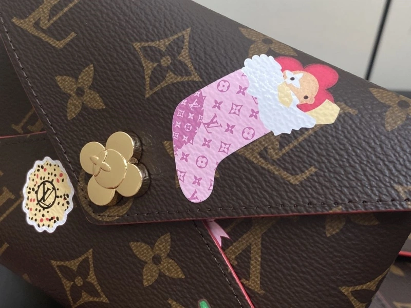 LV Wallets 4286A-0278