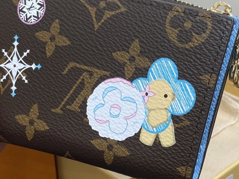 LV Wallets 4286A-0280