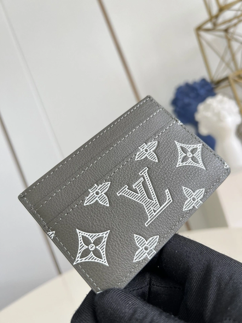 LV Wallets 4286A-0293