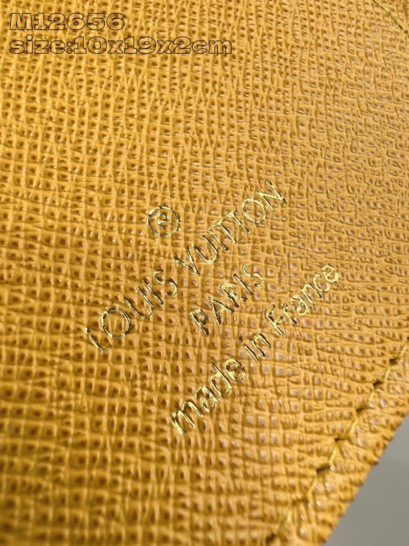 LV Wallets 4286A-0307