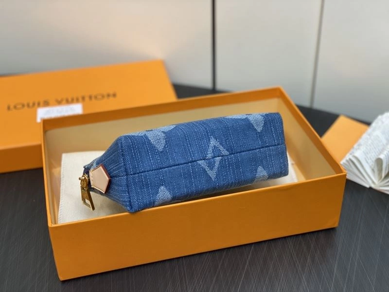 LV Clutch Bags 4286D-0002