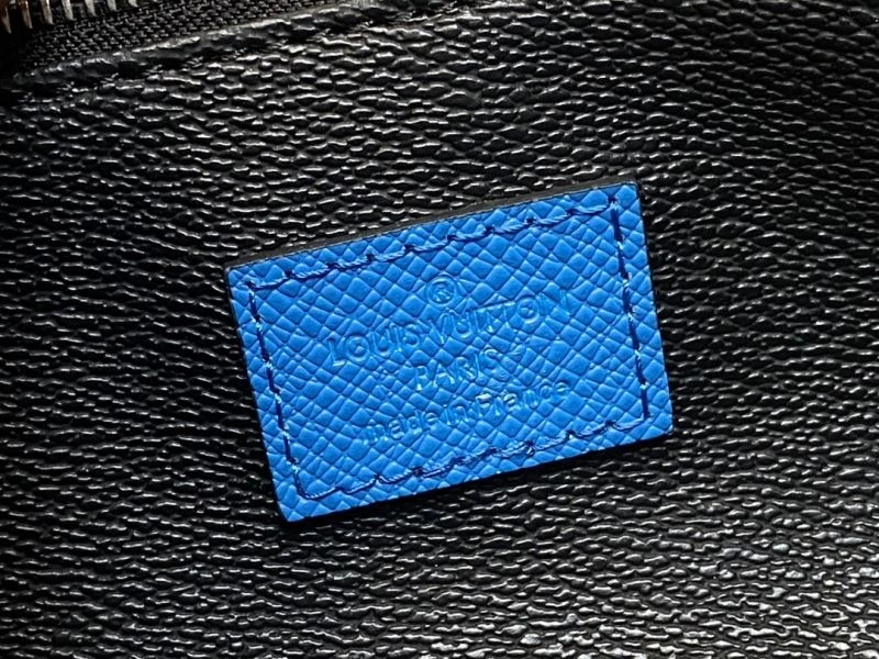 LV Cosmetic Bags 4286D-0008