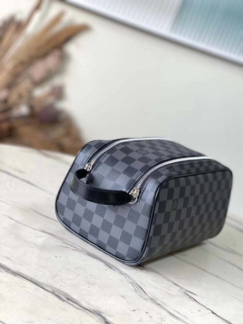 LV Cosmetic Bags 4286D-0084