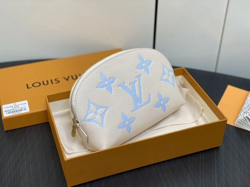 LV Clutch Bags 4286D-0093