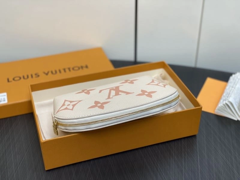 LV Clutch Bags 4286D-0096