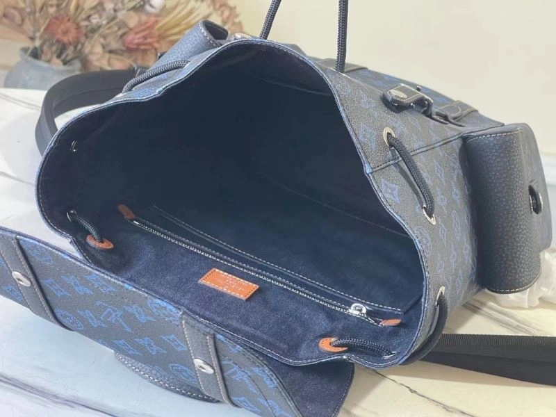 LV Backpacks 4286D-0121
