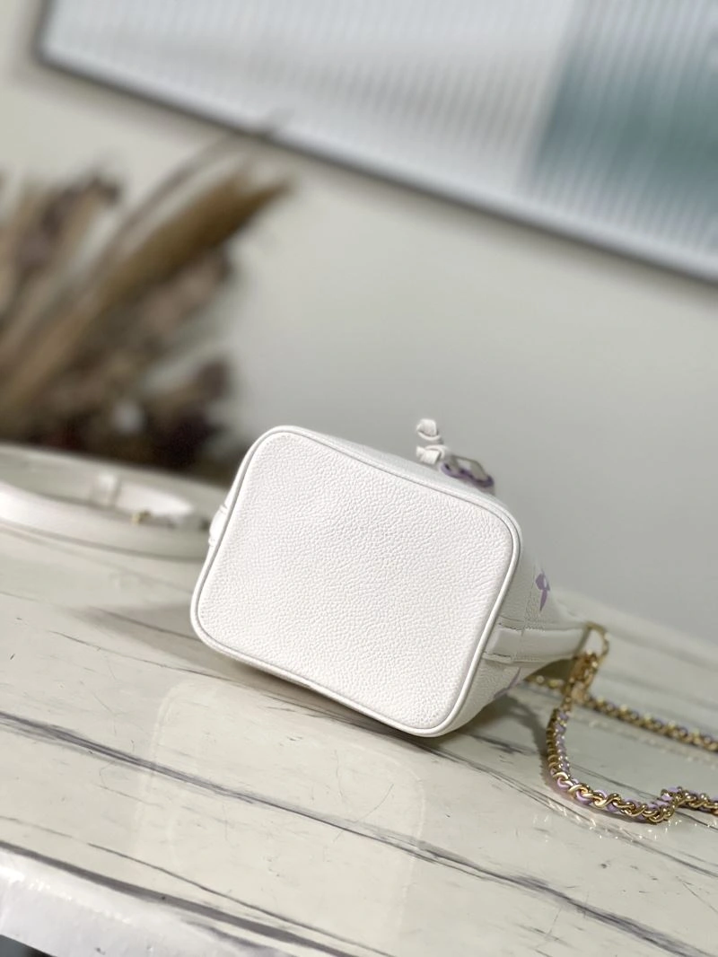 LV Bucket Bags 4286D-0136