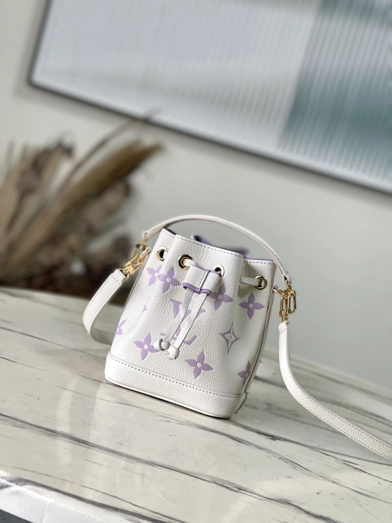 LV Bucket Bags 4286D-0136