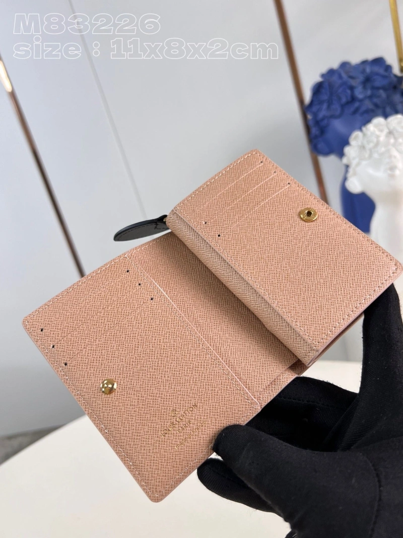 LV Wallets 4286F-0012