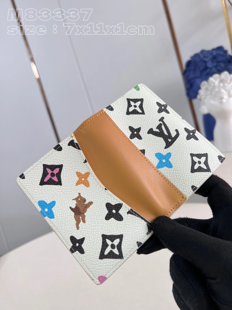 LV Wallets 4286F-0013