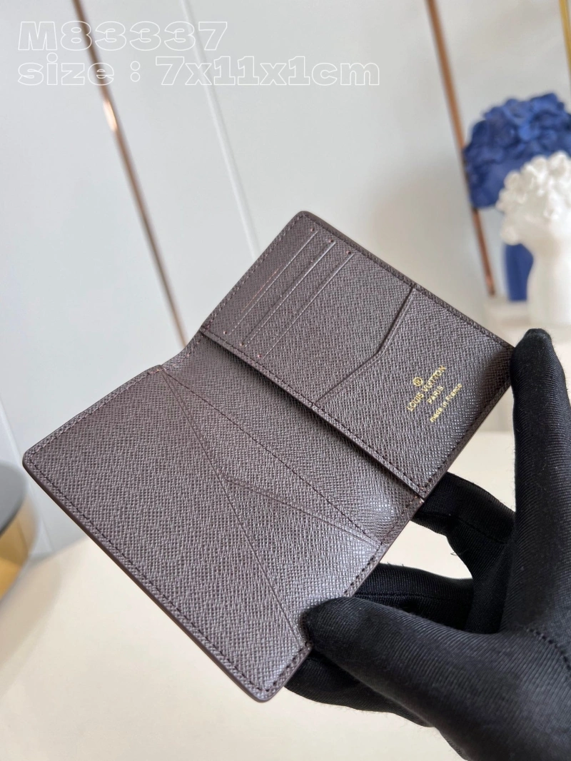 LV Wallets 4286F-0014