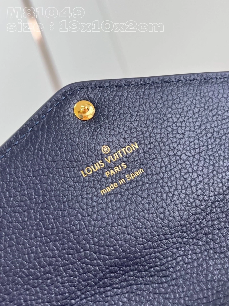 LV Wallets 4286F-0061