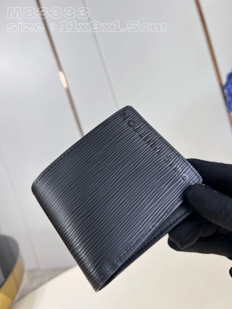 LV Wallets 4286F-0064