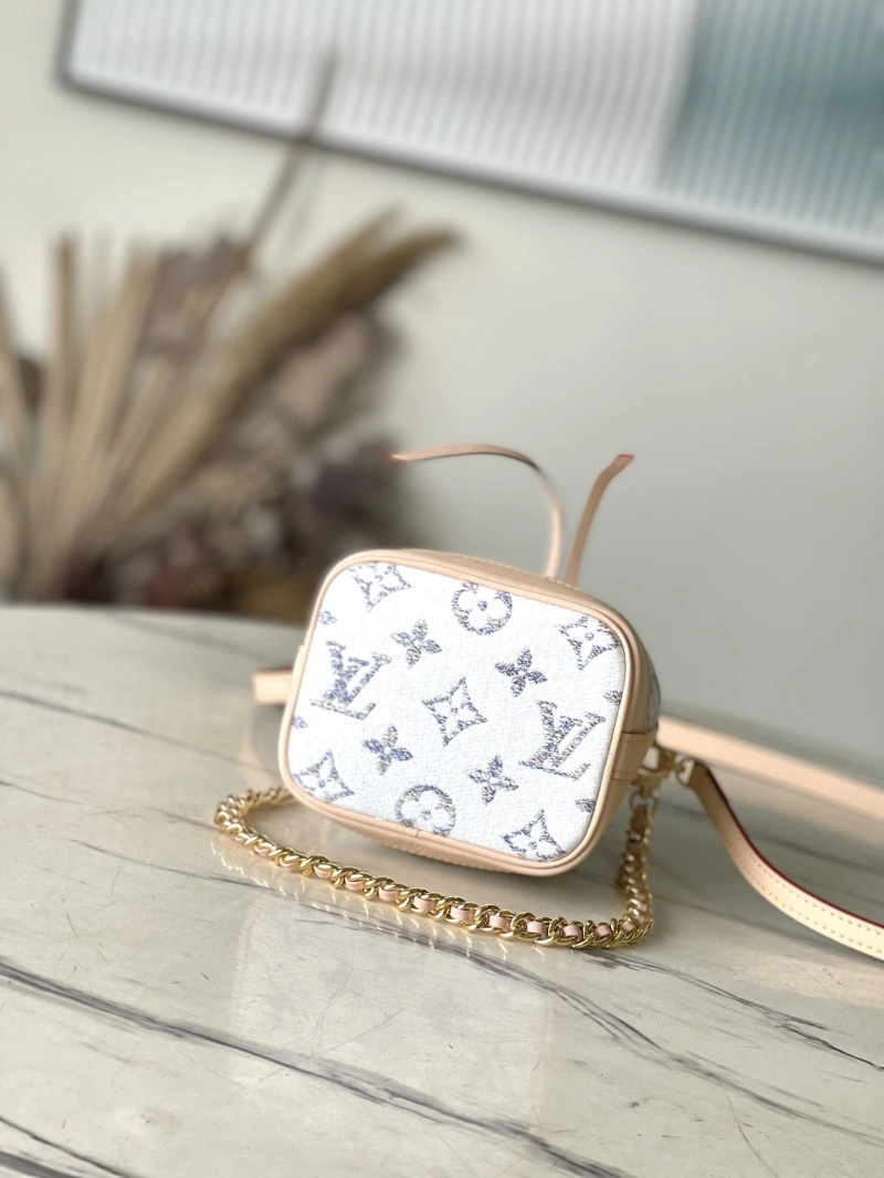 LV Bucket Bags 4286F-0102